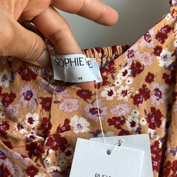 SOPHIE RUE Cinched Front Blouse - Picture 3 of 7